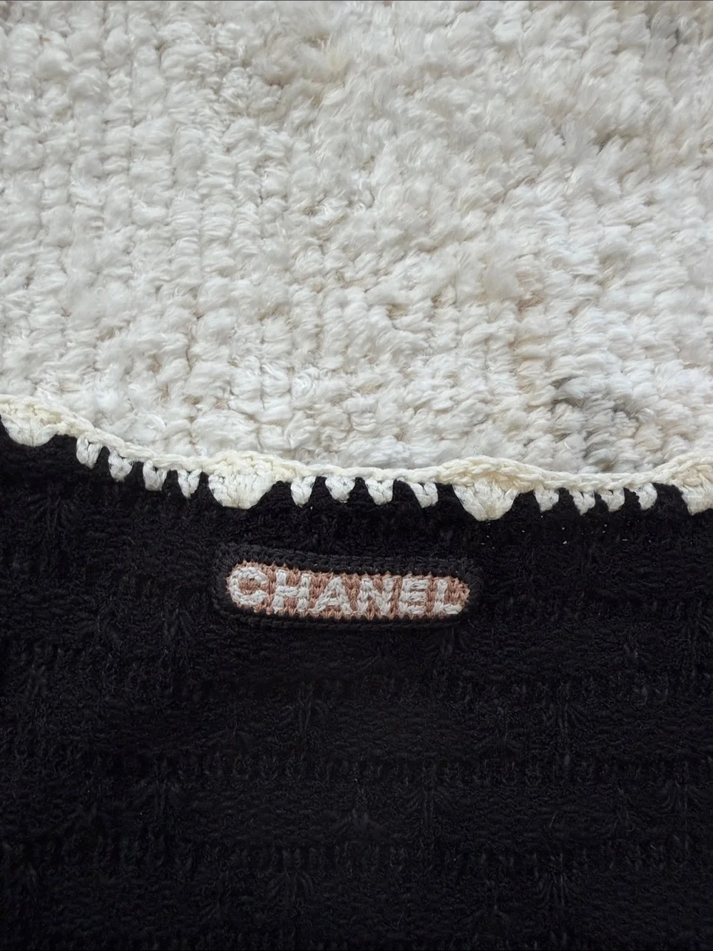 Chanel top
